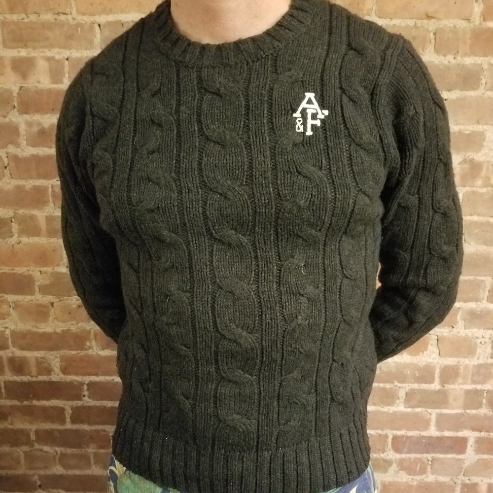 Abercrombie & Fitch Sweater